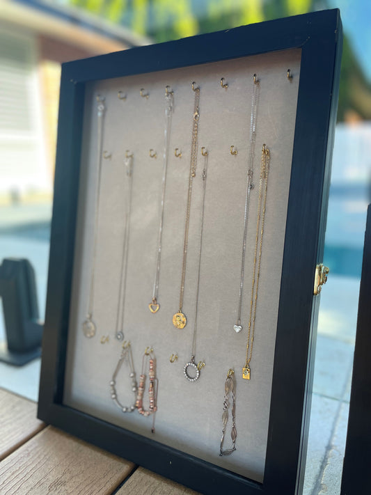 Jewellery Frame - Necklaces (Black)